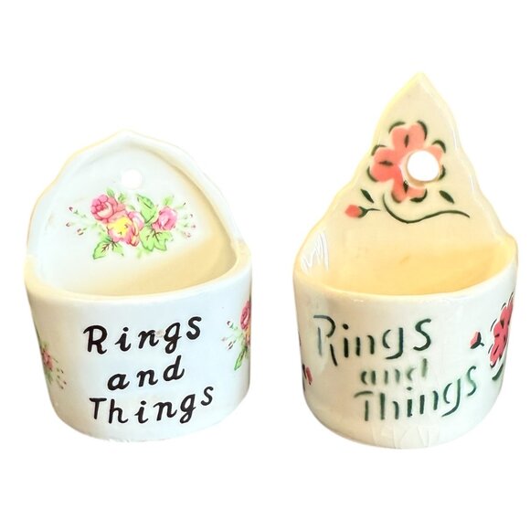 1940's Rings and Things Wall Pockets - Picture 3 of 12